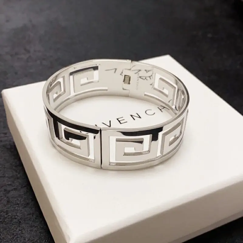 givenchy bracelets s_1214262